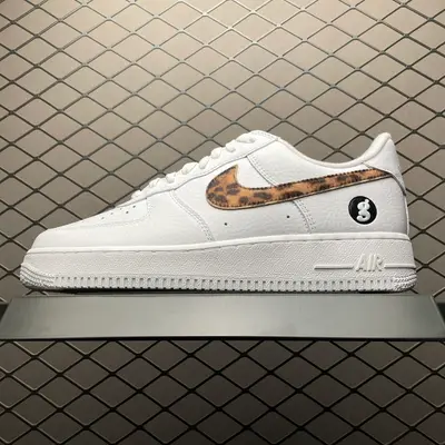 💰569 純原Supreme x Goodenough x NK Air Force 1 Low 三方聯名空軍一號低幫休閒板鞋 IM3483-100 原廠衝刀皮料切割乾淨 無任何毛邊 打造純正空軍 全掌內建蜂窩氣墊 原盒配件 原廠中底鋼印