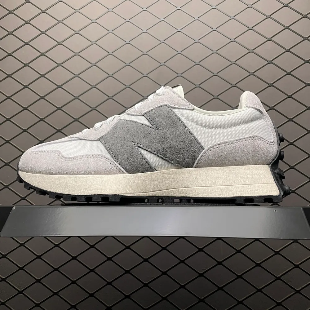 💰459   福利特價🔥 純原 New balance 新百倫 MS327WE 中性運動休閒跑步鞋 天花板品質 真正的韓國專櫃訂單 原鞋原紙板檔案 原廠皮料 包括所有輔料 織嘜 鞋墊 鞋帶 鞋標 車線等都是原廠 再多的文案 不如眼見為實