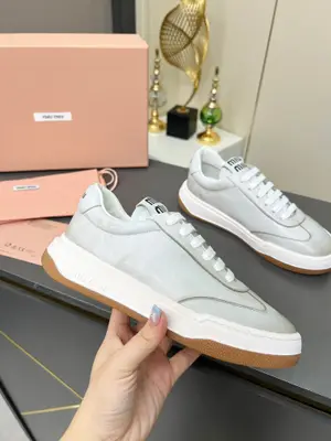 MiuMiu繆繆2025早春最新走秀款 休閒 運動鞋 阿甘鞋 德訓鞋🏆👝