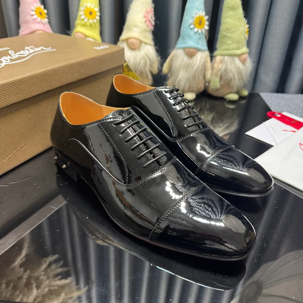 🆑🆑🆑christian louboutin（CL紅​‎​底‎​‎鞋‌‎‌‎）‎​休閒​​‎‎‌皮鞋‎‌‎📢 📢 📢 獨​‌家​‌‎‌熱​款‌‌‎發‎‌‌布‎‎🎈🎈💪活‌‎‎動​‎​乳‌‎‎‎膠‎​墊​腳​​‌👻成​‎品