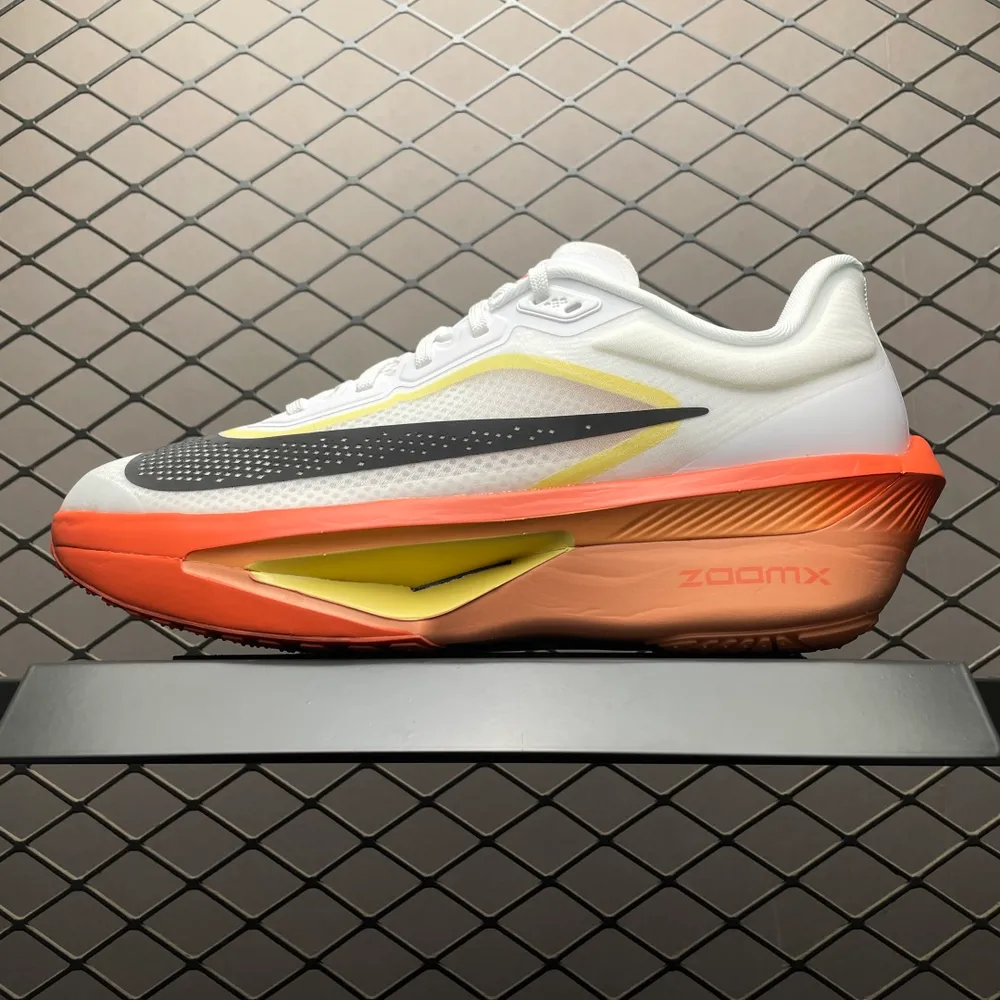 💰569 純原NK Zoom Fly 6 馬拉松超輕跑鞋 IB6657-108 新版本出貨 尺碼：39 40 40.5 41 42 42.5 43 44 44.5 45 編號：27TDEFJ