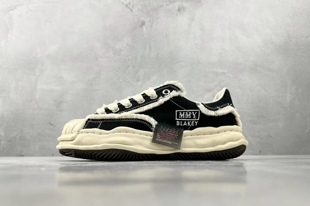💰600
