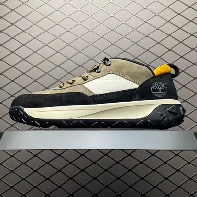 💰569 純原Timberland 添柏嵐/天伯倫 客制款 戶外低幫休閒鞋 A42EW 廣東大廠品質 鞋面採用磨砂細紋牛皮 搭配防臭防腐真皮乳膠鞋墊 給您完美的穿著體驗 質量考究耐穿 型男必備 專治不帥 高品質腳感一流 尺碼：39 40 
