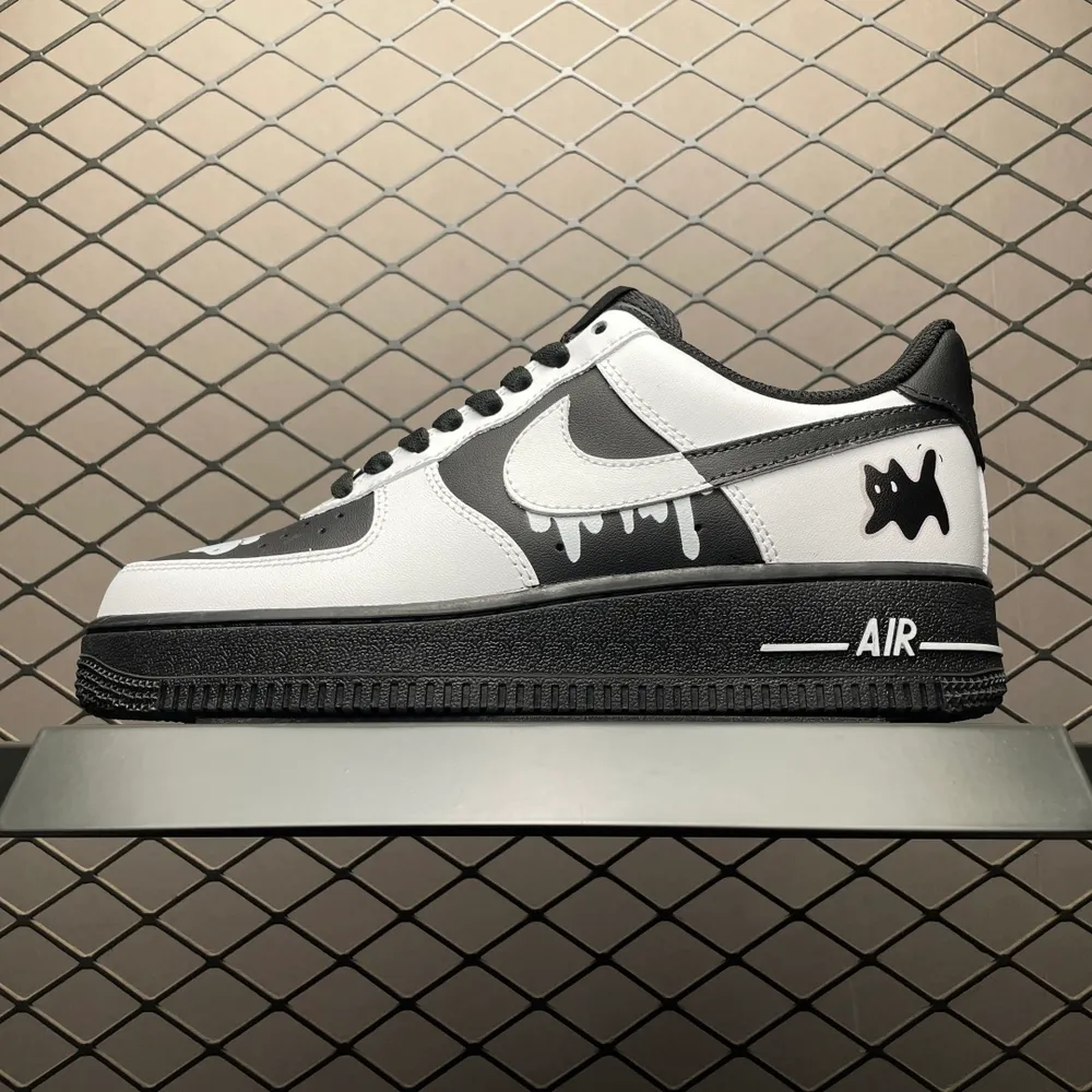 💰620 純原NK Air Force 1 空軍一號休閒板鞋 ZH0316-077 尺碼：36 36.5 37.5 38 38.5 39 40 40.5 41 42 42.5 43 44 45 編號：31TDEF51