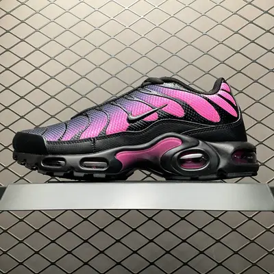 💰519 外貿專供 NK Air Max PLUS 復古氣墊運動鞋 DM0032-020 外貿專供品質 尺碼：36-47 無半碼 編號：21YEFF91