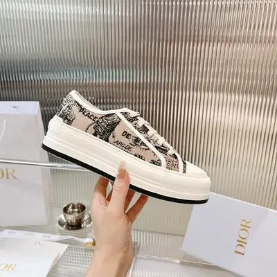 🌟🌟Dior迪奧Walk'n系列 老花 刺繡 厚底帆布鞋 休閒運動鞋！