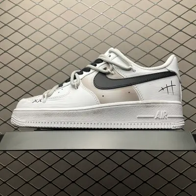 💰620 純原NK Air Force 1 空軍一號低幫運動休閒板鞋 ZH0316-039 尺碼：36 36.5 37.5 38 38.5 39 40 40.5 41 42 42.5 43 44 45 編號：31TDEF51