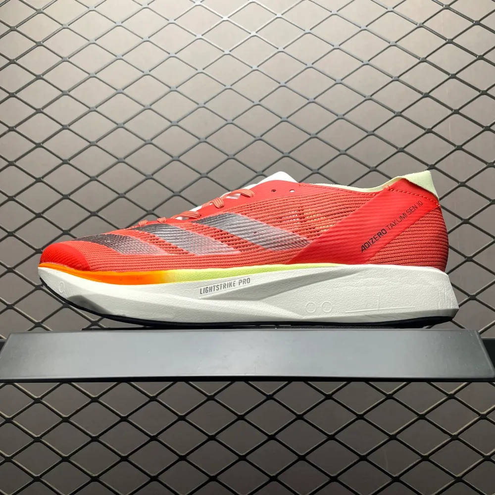 💰530 純原AD 阿迪 Adizero Takumi Sen 10 M 低幫休閒跑步鞋 IG8201 尺碼：36 36.5 37 38 38.8 39 40 40.5 41 42 42.5 43 44 44.5 45 編號：23TDEF