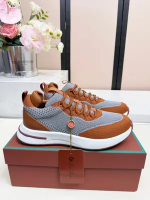 代購級，高版本，共15個顏色🦅⛳️義大利Loro Piana·諾悠翩雅Tennis walk系列 LP休閒 運動鞋 老爹鞋🎁🎁原版購入開發 做貨 ，適合全年穿著👫包邊鞋底營造增高輕鬆迷人的色彩組合，LP的款式都是高品質 保持低調做派