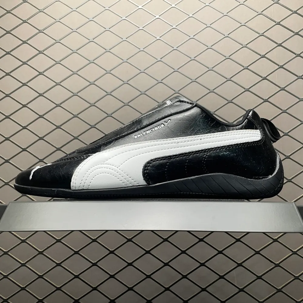 💰530 純原Balenciaga x Puma 彪馬 Speedcat 巴黎世家聯名款低幫休閒鞋 406515-01 尺碼：35 36 37 38 39 40 41 42 43 44 45 編號：23YEFF17