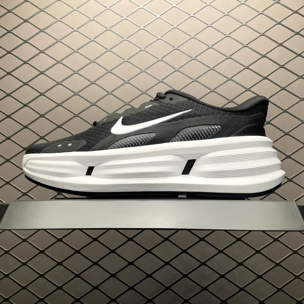 💰500  純原 NK Comfort Ride EasyOn Access 經典舒適透氣支撐跑步鞋 IF4997-002 尺碼：36 36.5 37.5 38 38.5 39 40 40.5 41 42 42.5 43 44 44.5 