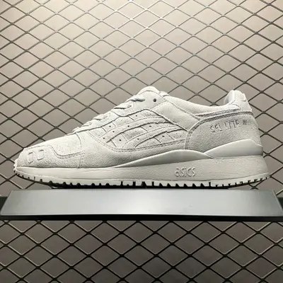 💰569 純原Asics 亞瑟士 GEL-LYTE III OG 聯名款復古低幫運動休閒跑步鞋 1201A050-020 平臺專供品質 區別市面通貨 尺碼：36 37 37.5 38 39 39.5 40 40.5 41.5 42 42.