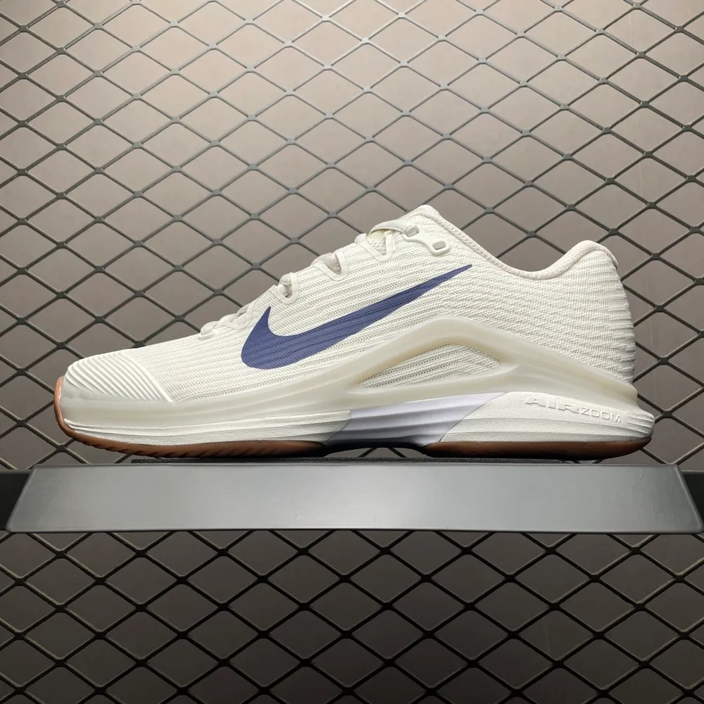 💰540 純原NK Zoom Vapor 12 低幫網球鞋 FV5552-100 尺碼：36 36.5 37.5 38 38.5 39 40 40.5 41 42 42.5 43 44 44.5 45 46 47.5 編號：25TDEF1