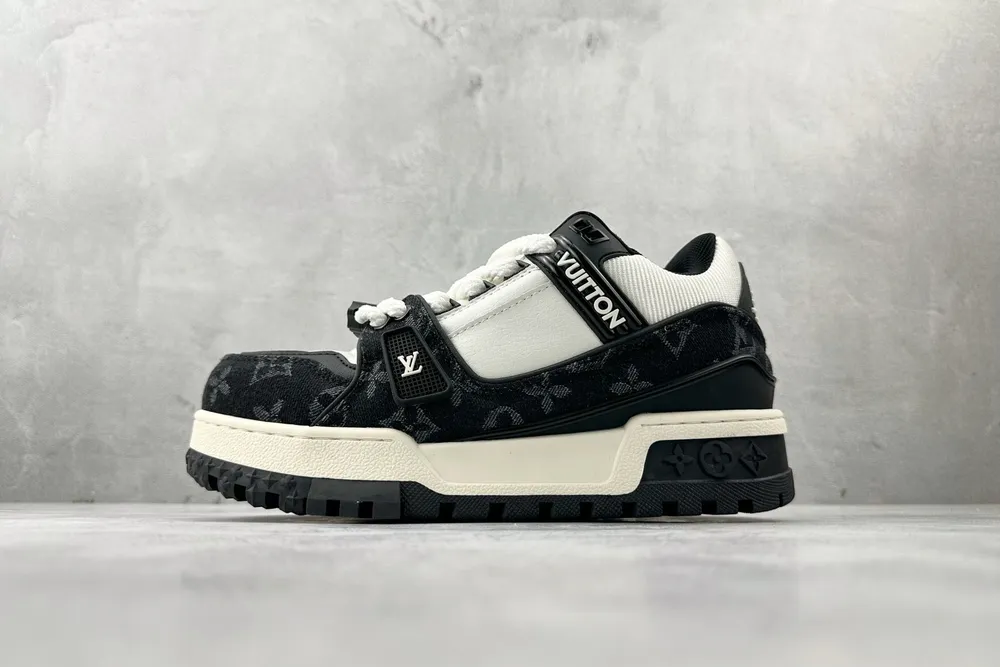 💰600