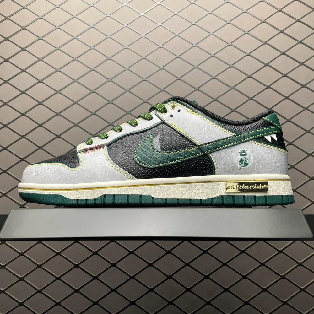 💰640 純原NK Dunk Low 客制款 低幫休閒板鞋 GB1220-006 尺碼：40 40.5 41 42 42.5 43 44 44.5 45 46 編號：33YEFFJ