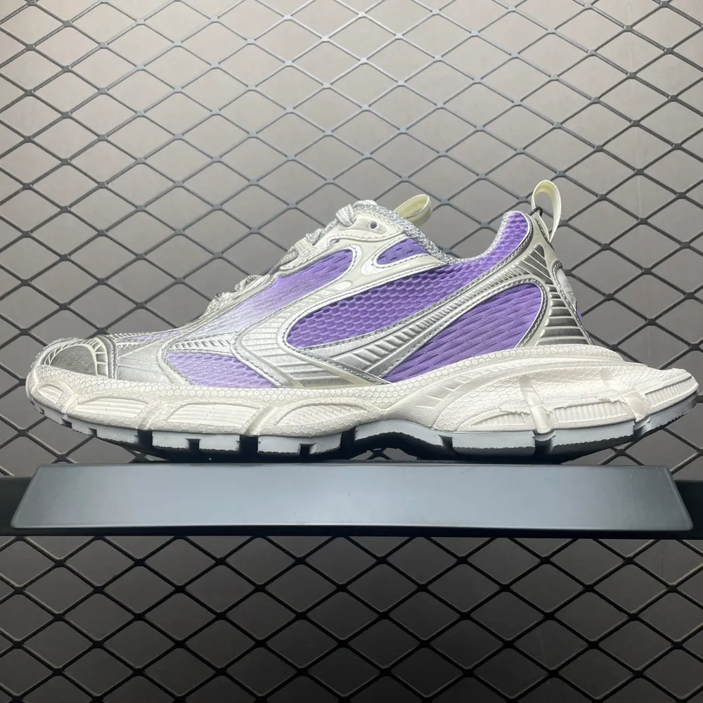 純原Balenciaga 巴黎世家 3XL 做舊復古老爹鞋 734731 巴黎世家十代 官方全套配件鞋盒 鞋帶 防塵紙配套齊全 尺碼：35 36 37 38 39 40 41 42 43 44 45 46 注意：尺碼偏大 編號：43OHTT