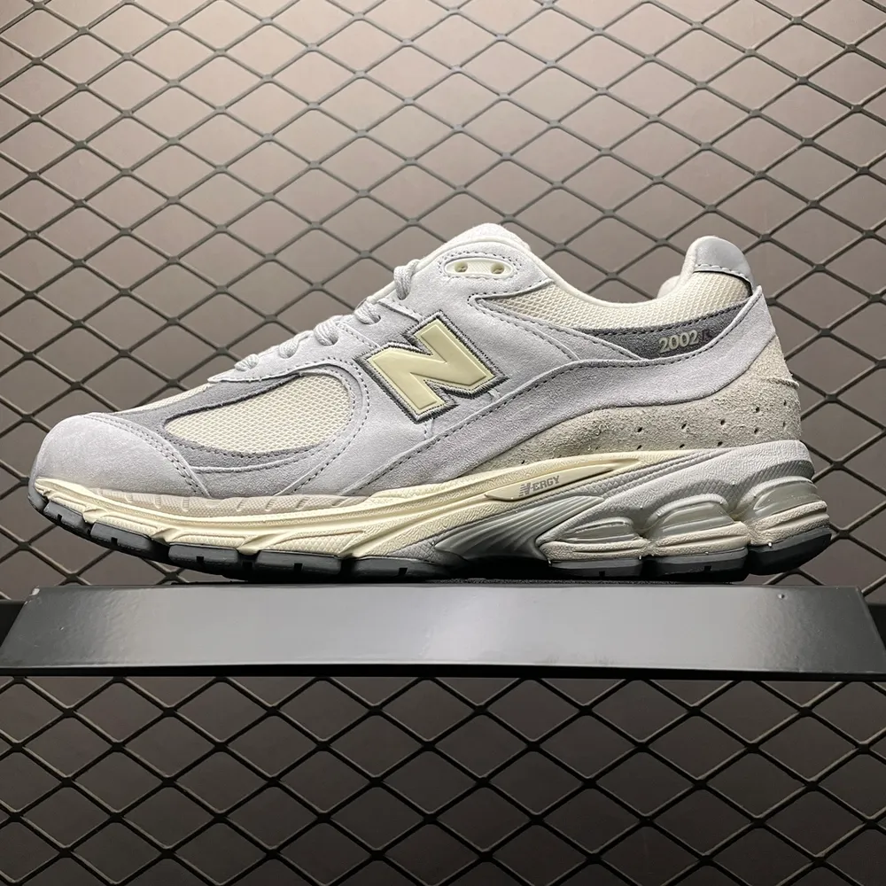 💰520 價格調整 純原 New Balance 新百倫 M2002RLN 復古休閒跑步鞋 大廠出品 某版純原同渠道 正確組合大底 區別提前通貨品質 尺碼：36 37 37.5 38 38.5 39.5 40 40.5 41.5 42 4
