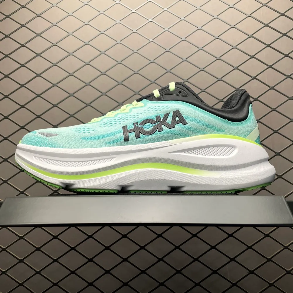 💰530 平臺專供 Hoka Bondi 9 幫帶9 網面透氣跑步鞋 1162011 全新外貿訂單出貨 中底布可區分版本 最大尺碼46 多版本供應 注意區分品質 尺碼： 39 40 40.5 41 42 42.5 43 44 44.5 4