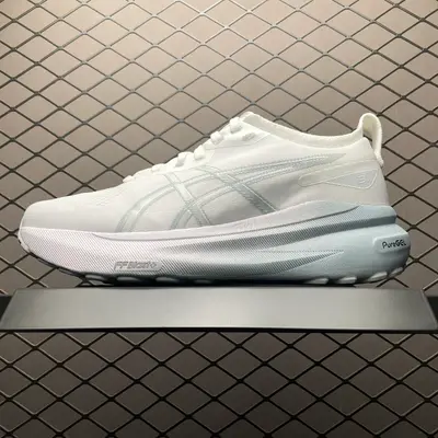 💰569 純原Asics 亞瑟士 GEL-Kayano 31 低幫運動休閒跑步鞋 1012B794-100 平臺專供品質 區別市面通貨 尺碼：36 37 37.5 38 39 39.5 40 40.5 41.5 42 42.5 43.5 